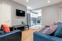 Medium student three bed property sandyford accomodation  4 