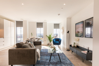 Medium hadrians tower  1 of 1  9